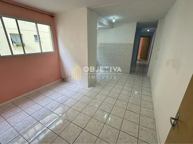 Apartamento 2 quartos e 1 banheiro, à venda, no bairro Guajuviras em Canoas