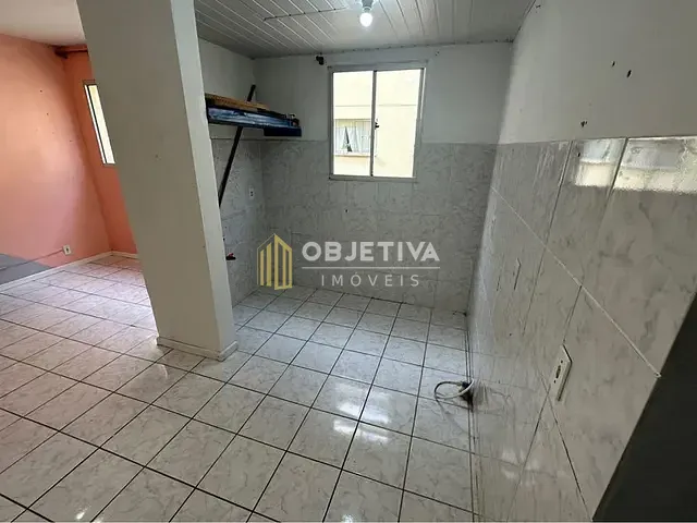 Apartamento 2 quartos e 1 banheiro, à venda, no bairro Guajuviras em Canoas