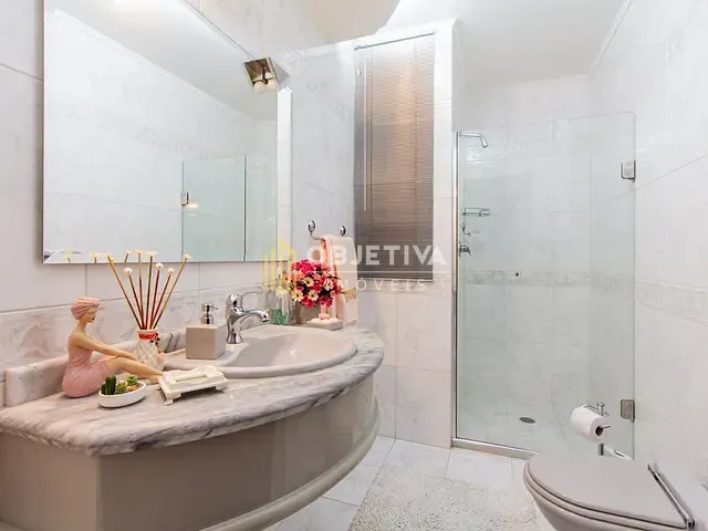 Apartamento 3 quartos e 3 banheiros, à venda, no bairro Jardim Lindóia em Porto Alegre