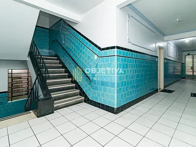 Apartamento 1 quarto e 1 banheiro, à venda, no bairro Petrópolis em Porto Alegre