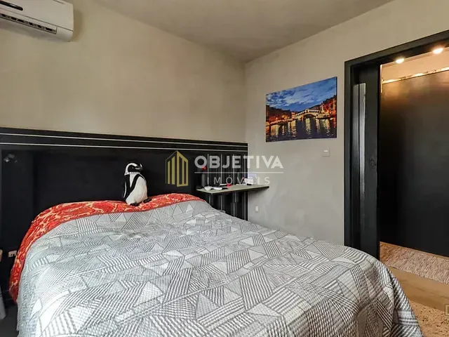 Casa 4 quartos e 3 banheiros, à venda, no bairro Ipanema em Porto Alegre