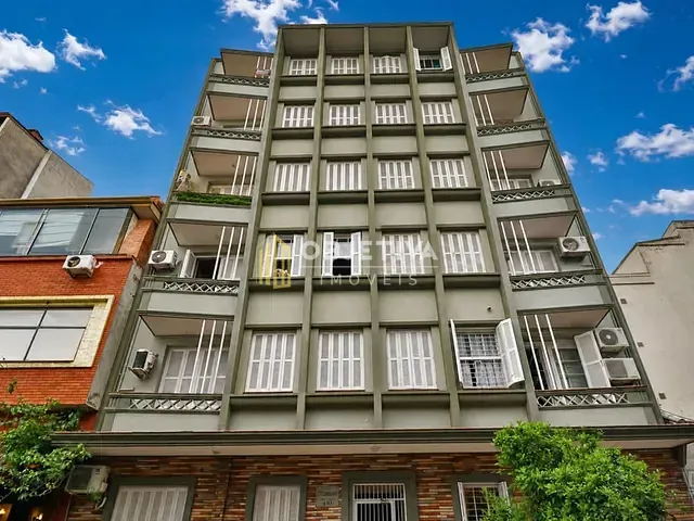 Apartamento 2 quartos e 1 banheiro, à venda, no bairro Santana em Porto Alegre