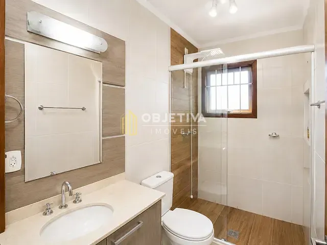 Casa 3 quartos e 3 banheiros, à venda, no bairro Ipanema em Porto Alegre