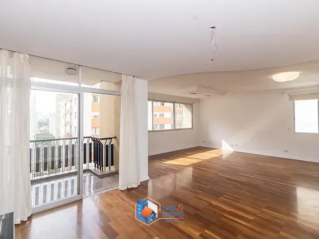 Apartamento 3 quartos e 3 banheiros, à venda, no bairro Itaim Bibi em São Paulo