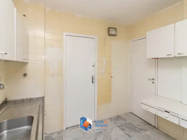 Apartamento 2 quartos e 3 banheiros, à venda, no bairro Moema em São Paulo