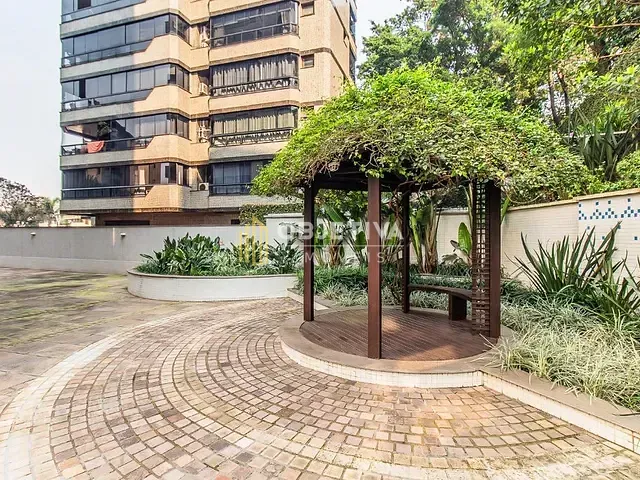 Apartamento 4 quartos e 8 banheiros, à venda, no bairro Bela Vista em Porto Alegre