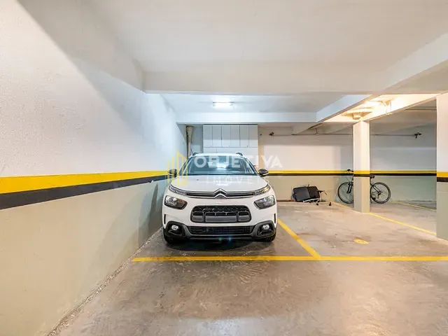 Apartamento 1 quarto e 1 banheiro, à venda, no bairro Passo da Areia em Porto Alegre
