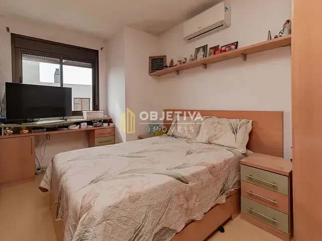 Cobertura / Penthouse 3 quartos e 2 banheiros, à venda, no bairro Cristal em Porto Alegre