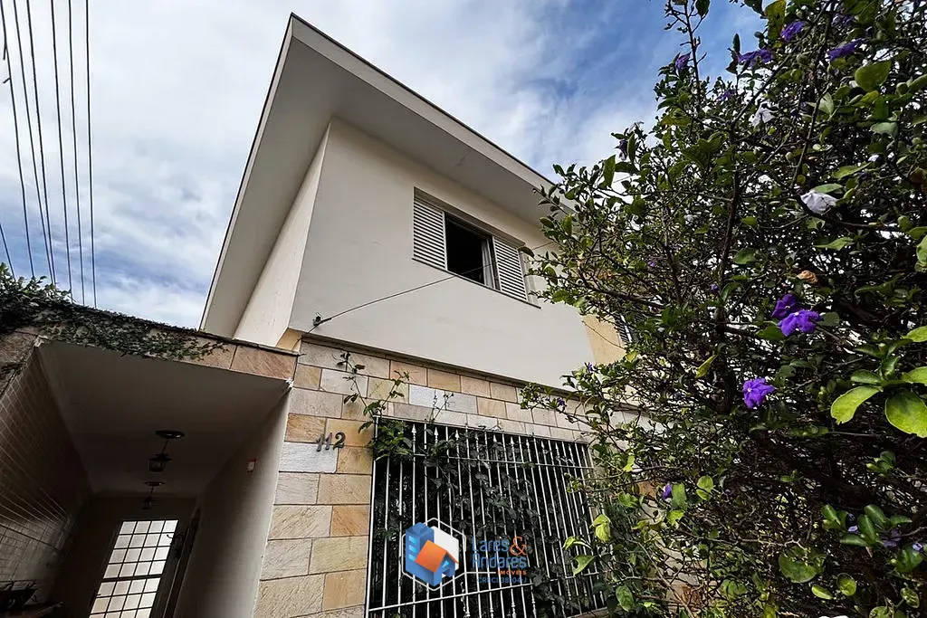 Casa, 4 quartos, 222 m² - Foto 1