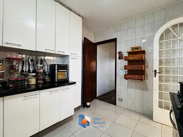 Casa 3 quartos e 2 banheiros, à venda, no bairro Vila Marari em São Paulo