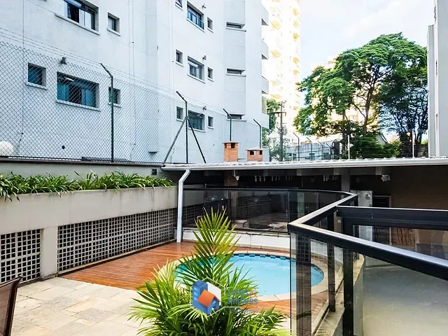 Apartamento 2 quartos e 4 banheiros, à venda, no bairro Moema em São Paulo