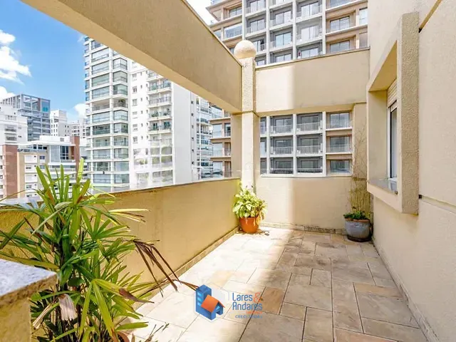 Apartamento 2 quartos e 1 banheiro, à venda, no bairro Vila Nova Conceição em São Paulo