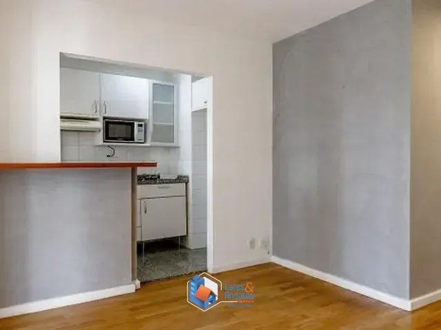 Apartamento 2 quartos e 1 banheiro, à venda, no bairro Vila Nova Conceição em São Paulo