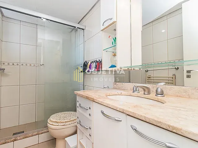 Apartamento 3 quartos e 4 banheiros, à venda, no bairro Petrópolis em Porto Alegre