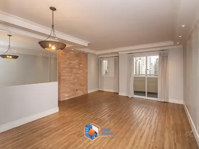 Apartamento 2 quartos e 2 banheiros, à venda, no bairro Moema em São Paulo