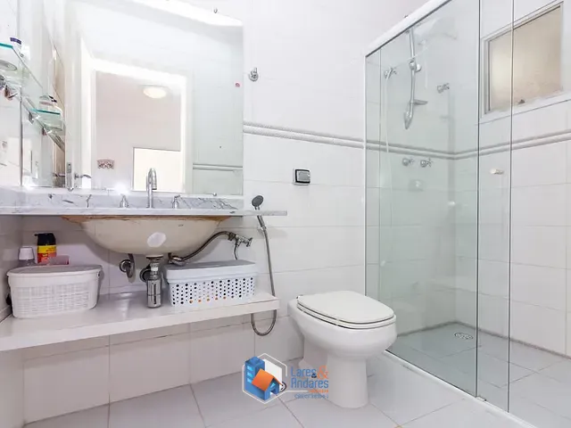 Casa 5 quartos e 7 banheiros, à venda, no bairro Jardim Cordeiro em São Paulo