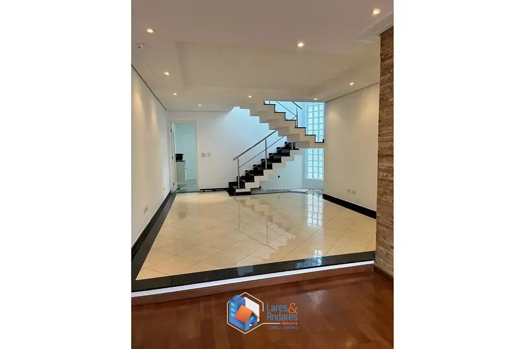 Casa, 4 quartos, 250 m² - Foto 1