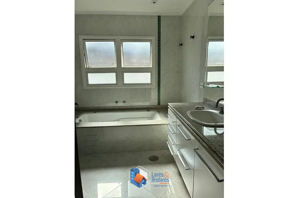 Casa, 4 quartos, 250 m² - Foto 35
