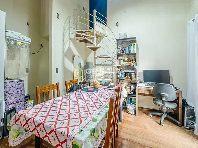 Casa 5 quartos e 5 banheiros, à venda, no bairro Centro em Canoas