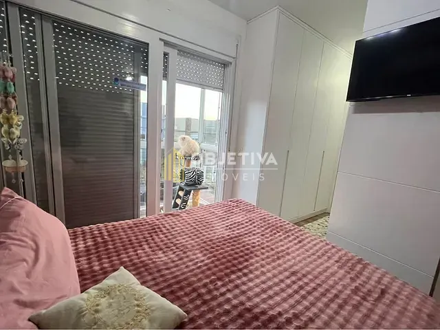 Casa 3 quartos e 3 banheiros, à venda, no bairro Lomba do Pinheiro em Porto Alegre