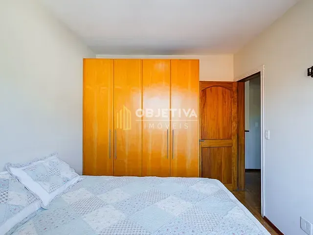 Casa 3 quartos e 4 banheiros, à venda, no bairro Jardim Planalto em Porto Alegre