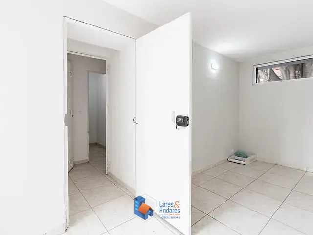 Loja à venda, no bairro Chácara Santo Antônio (Zona Sul) em São Paulo