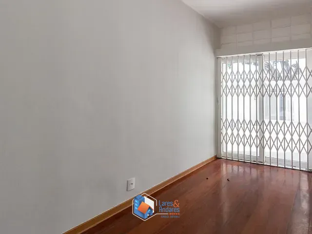 Loja à venda, no bairro Chácara Santo Antônio (Zona Sul) em São Paulo