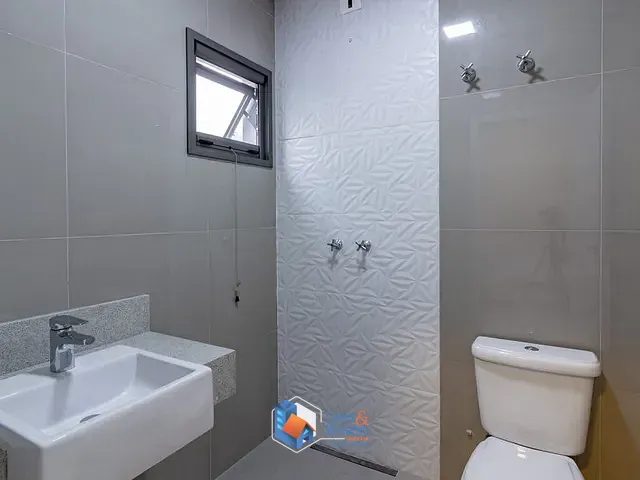 Casa 4 quartos e 6 banheiros, à venda, no bairro Jardim Prudência em São Paulo