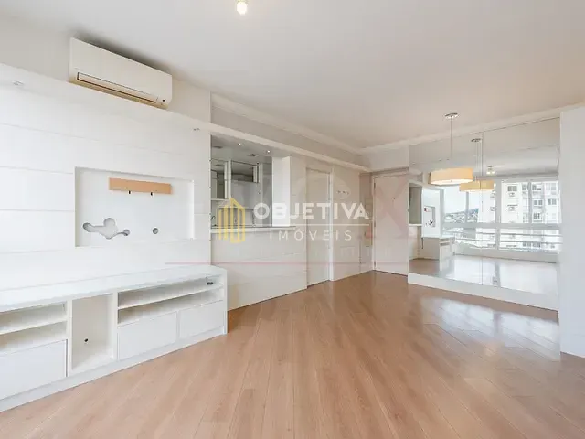 Apartamento 2 quartos e 5 banheiros, à venda, no bairro Jardim Botânico em Porto Alegre