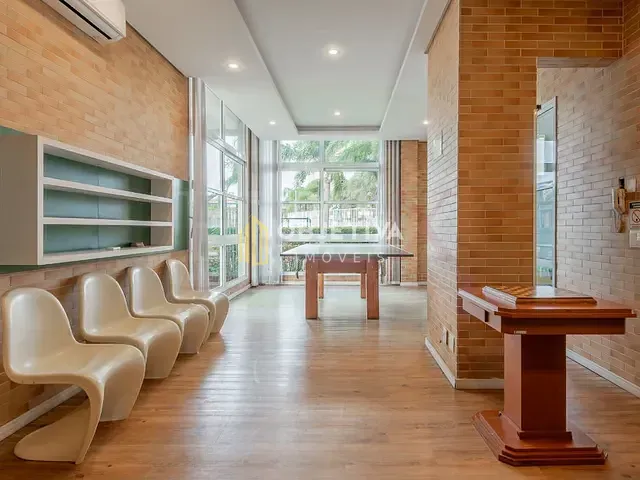 Apartamento 2 quartos e 5 banheiros, à venda, no bairro Jardim Botânico em Porto Alegre