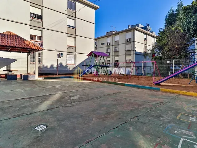 Apartamento 2 quartos e 1 banheiro, à venda, no bairro Cristo Redentor em Porto Alegre