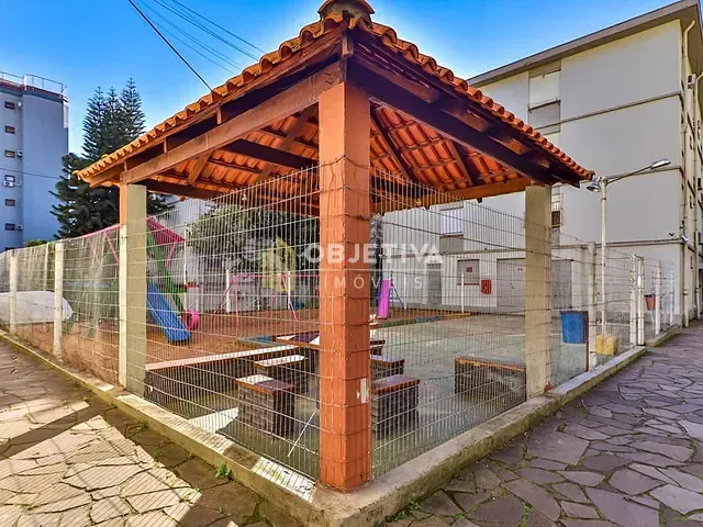 Apartamento 2 quartos e 1 banheiro, à venda, no bairro Cristo Redentor em Porto Alegre