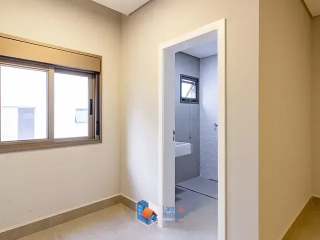 Casa 4 quartos e 6 banheiros, à venda, no bairro Jardim Prudência em São Paulo