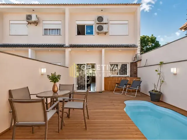 Casa 3 quartos e 4 banheiros, à venda, no bairro Jardim Sabará em Porto Alegre