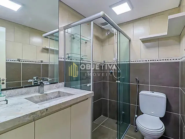 Casa 4 quartos e 3 banheiros, à venda, no bairro Jardim Itu em Porto Alegre