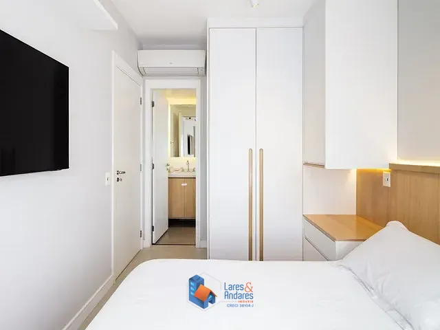 Apartamento 2 quartos e 2 banheiros, à venda, no bairro Vila Madalena em São Paulo