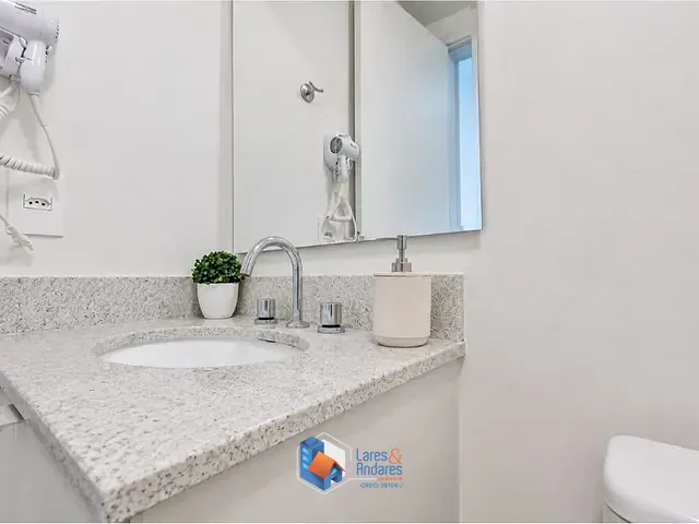 Apartamento 1 quarto e 1 banheiro, à venda, no bairro Vila Madalena em São Paulo