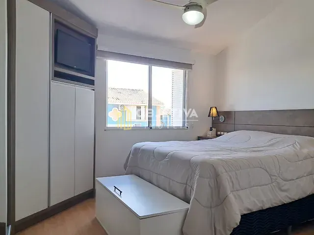 Casa 3 quartos e 4 banheiros, à venda, no bairro Humaitá em Porto Alegre