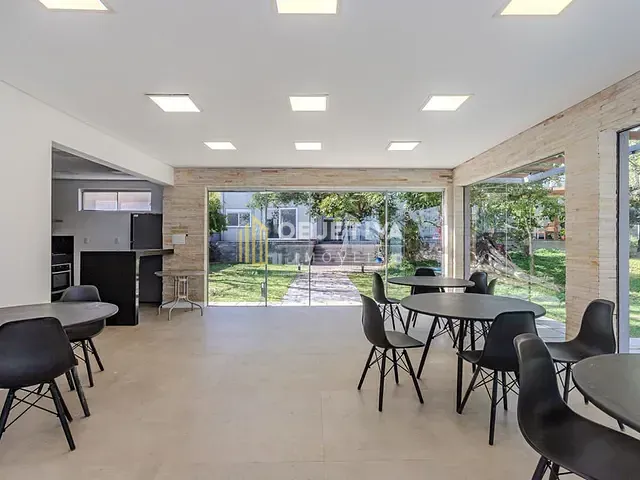Casa 5 quartos e 6 banheiros, à venda, no bairro Tristeza em Porto Alegre