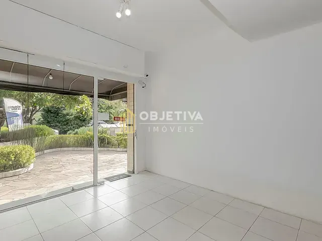 Loja à venda, no bairro Cristo Redentor em Porto Alegre