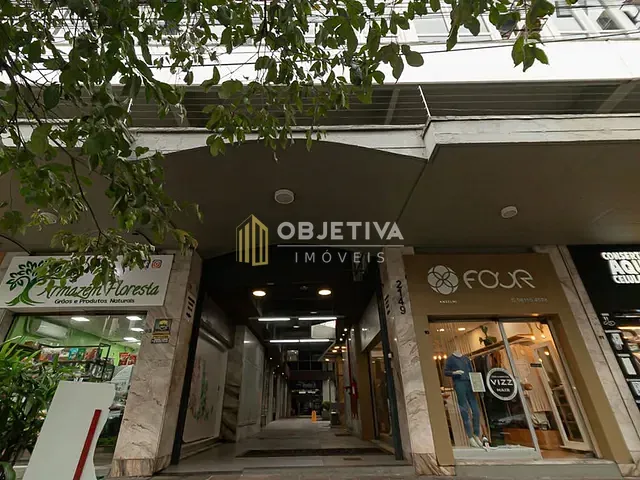 Loja à venda, no bairro Moinhos de Vento em Porto Alegre