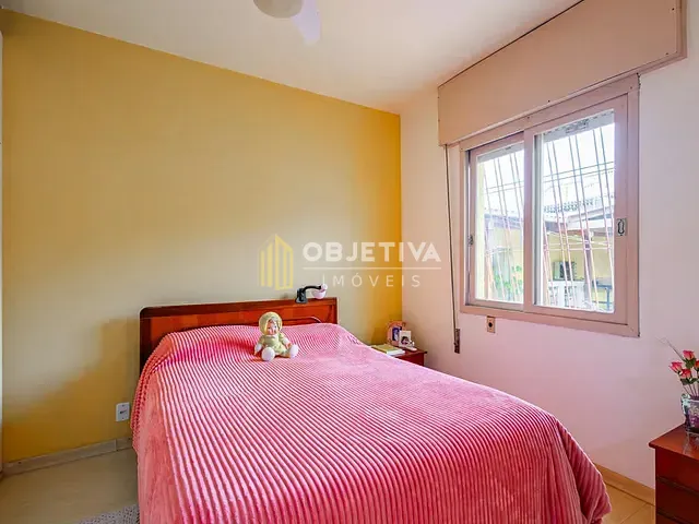 Casa 3 quartos e 3 banheiros, à venda, no bairro Partenon em Porto Alegre