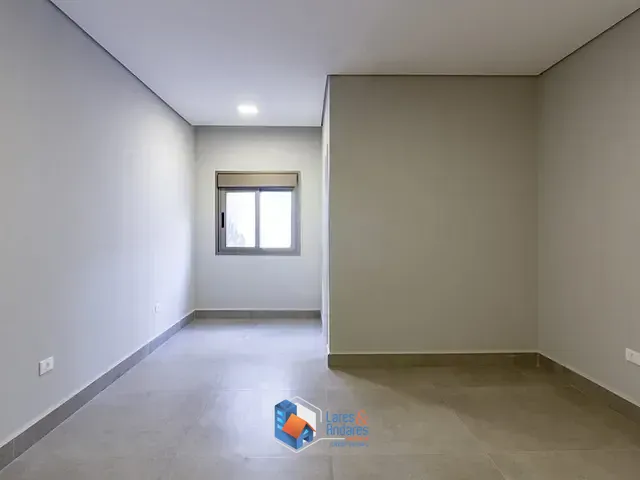 Casa 4 quartos e 6 banheiros, à venda, no bairro Jardim Prudência em São Paulo
