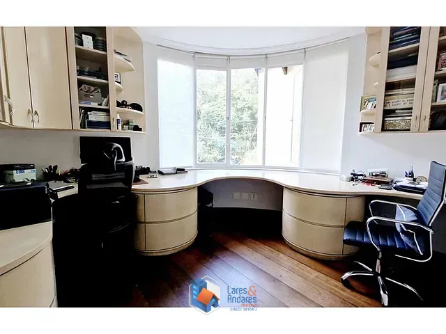 Casa 4 quartos e 7 banheiros, à venda, no bairro Alto da Boa Vista em São Paulo