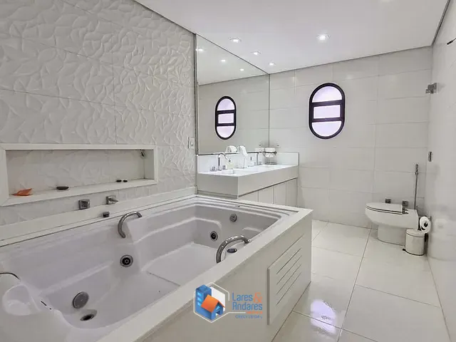 Apartamento 3 quartos e 5 banheiros, à venda, no bairro Morumbi em São Paulo