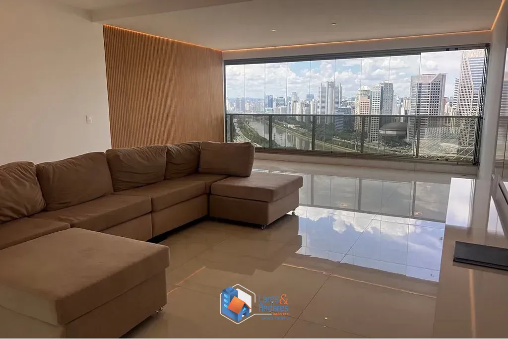 Apartamento, 3 quartos, 252 m² - Foto 1