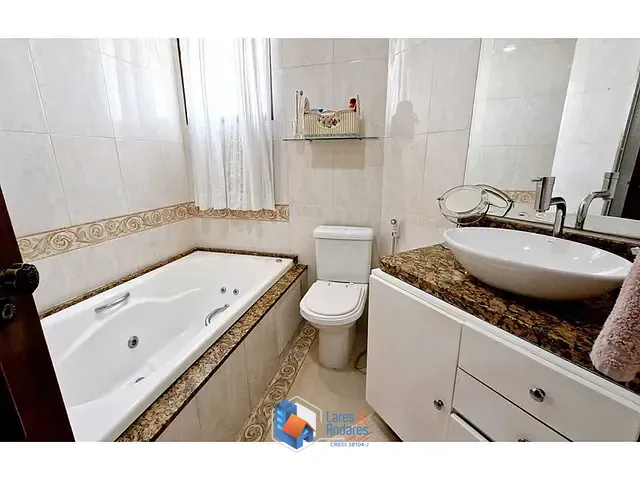 Apartamento 4 quartos e 5 banheiros, à venda, no bairro Campo Belo em São Paulo