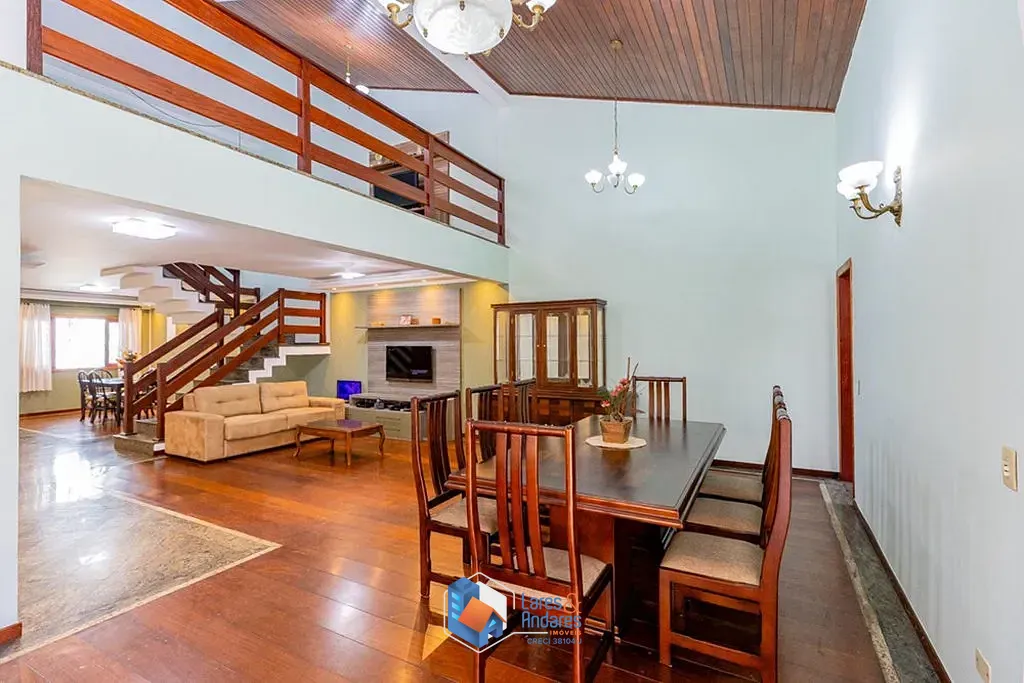 Casa, 4 quartos, 276 m² - Foto 32