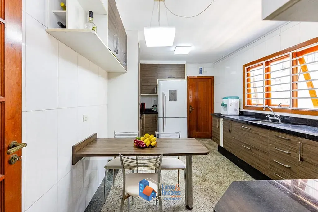 Casa, 4 quartos, 276 m² - Foto 37