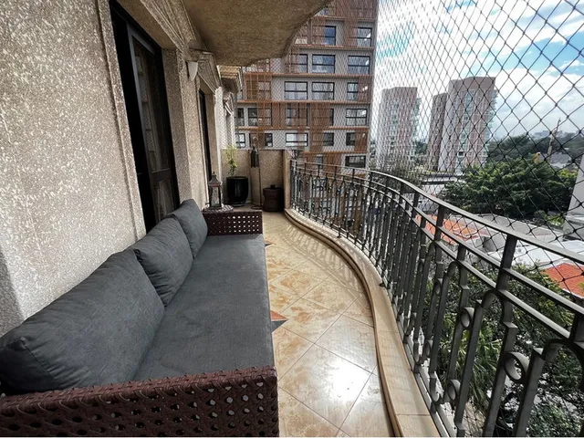 Foto do Apartamento - Apartamento à venda 4 Quartos 4 Suites 6 Vagas 313M² Moema São Paulo - SP | Lares e Andares Imóveis